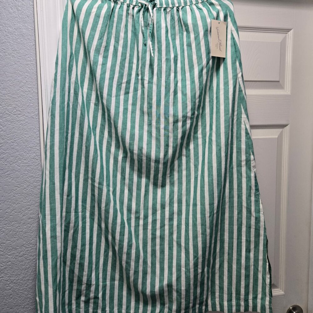 Smocked Green and White striped skirt size Small
